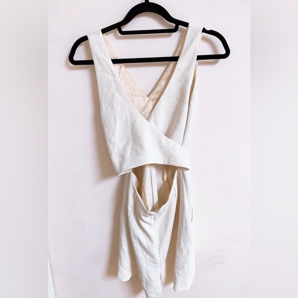 Aritzia Wilfred Écoulement Romper - Picture 3 of 11